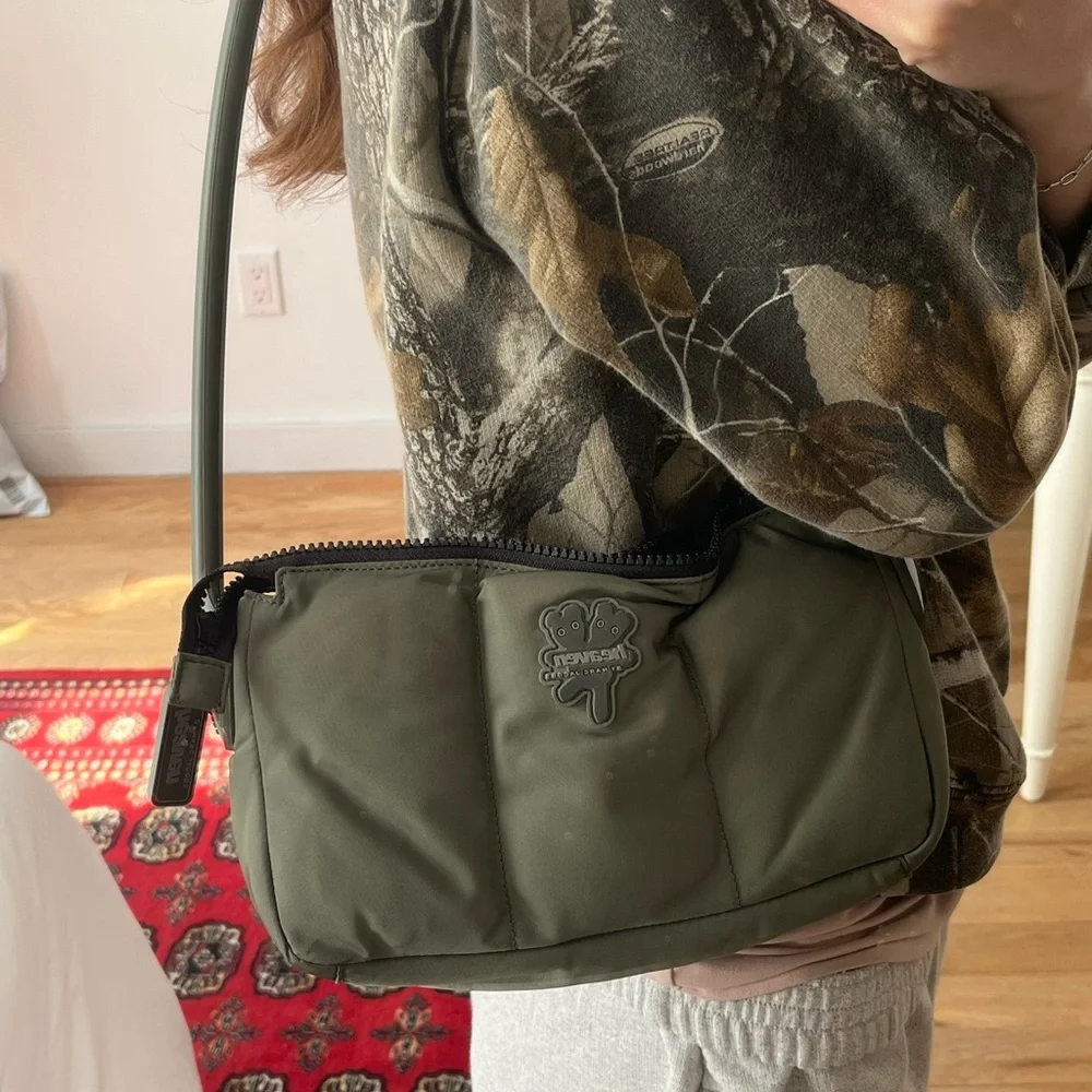 Marc Jacob’s Heaven shoulder bag - Picture 4 of 6